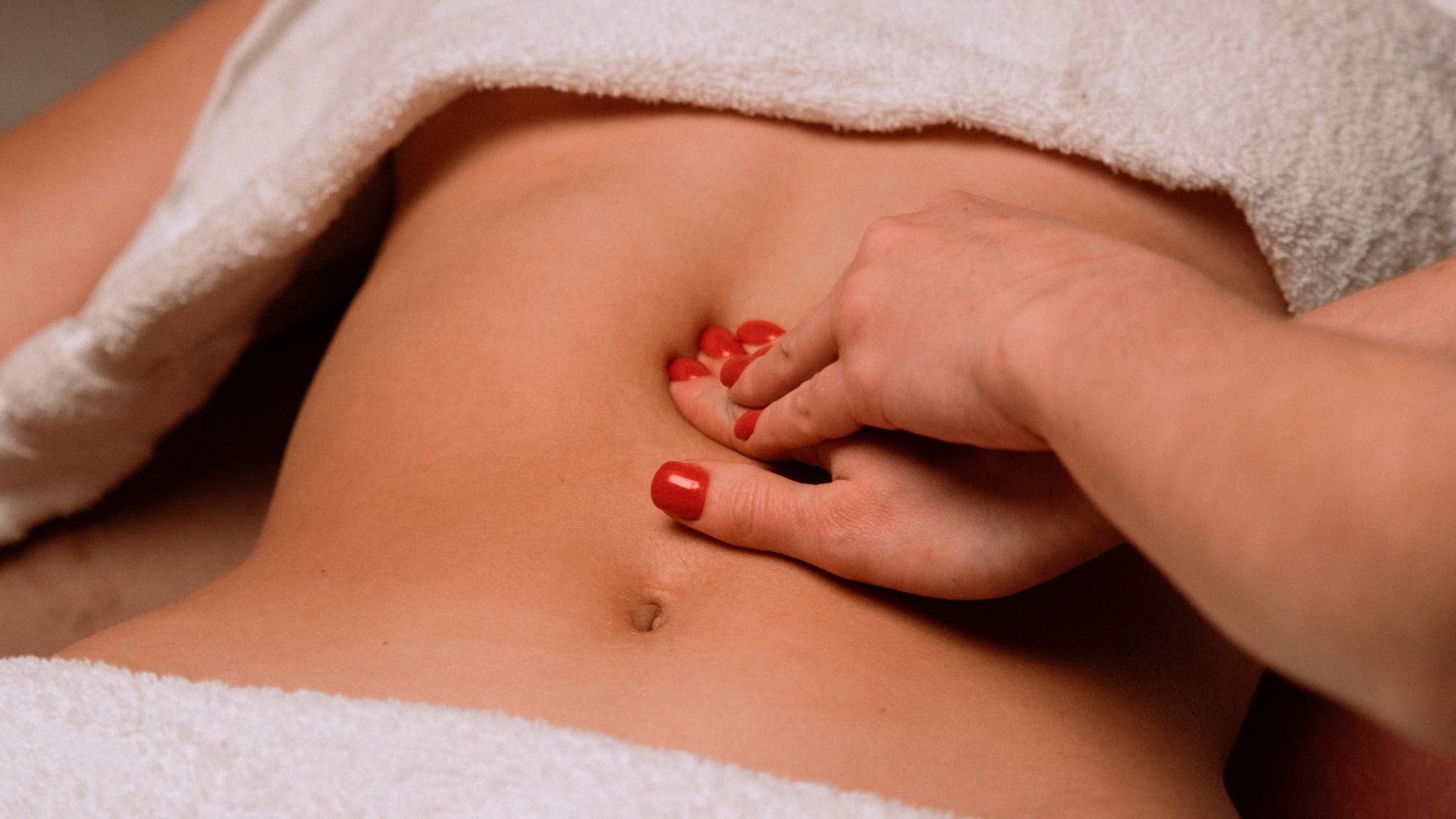 Massage du ventre Sarasvati à Blagnac Massage du ventre Sarasvati à Blagnac